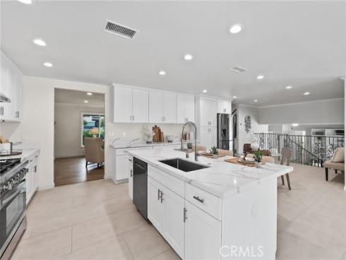 19201 Barrett Lane, North Tustin, CA