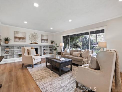 19201 Barrett Lane, North Tustin, CA