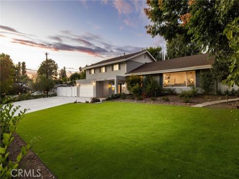 19201 Barrett Lane, North Tustin, CA