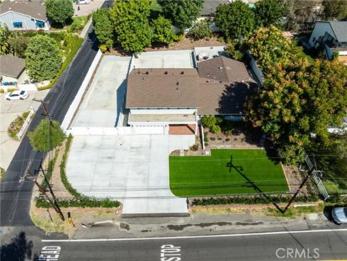 19201 Barrett Lane, North Tustin, CA