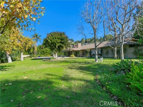 1501  La Loma  , North Tustin, CA