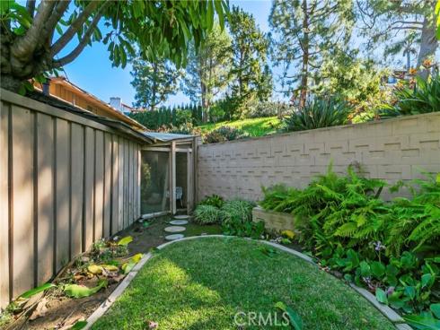 1501  La Loma  , North Tustin, CA