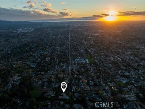 1501  La Loma  , North Tustin, CA