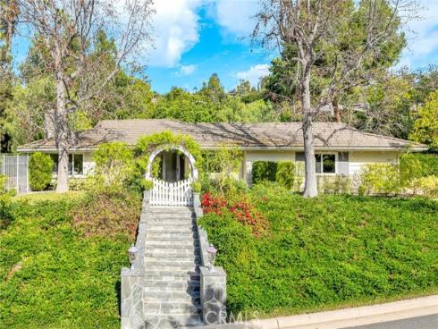 10471 Brightwood Drive