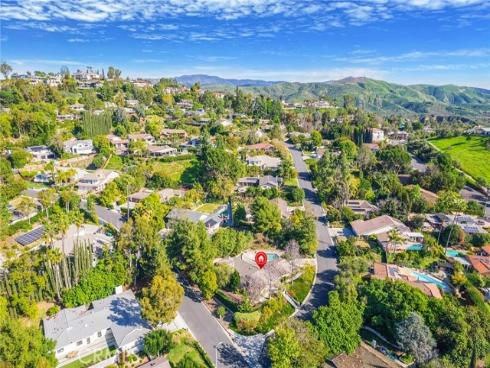 10471  Brightwood   Drive, North Tustin, CA