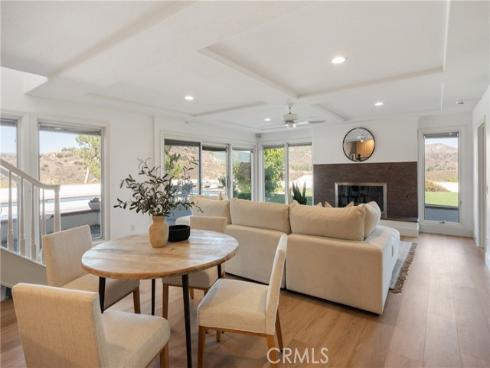 10181 Overhill Drive, North Tustin, CA