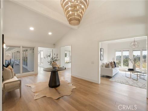 10181 Overhill Drive, North Tustin, CA