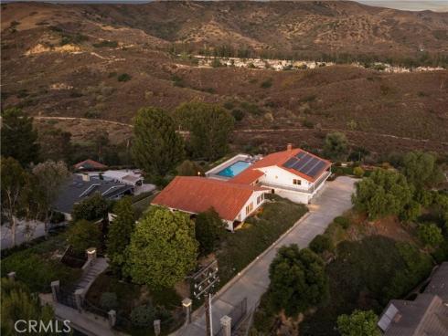 10181 Overhill Drive, North Tustin, CA