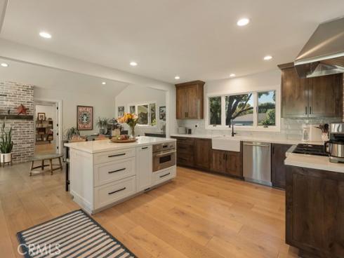 2011  Redberry  , North Tustin, CA