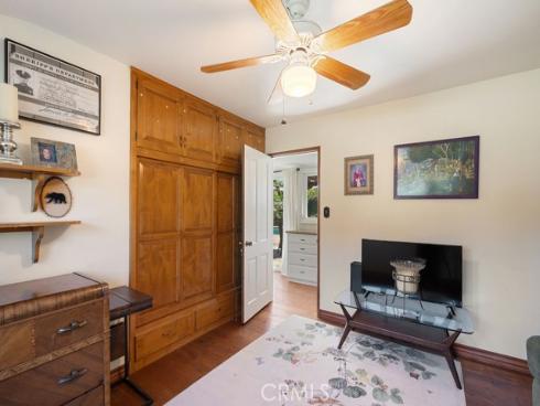 2011  Redberry  , North Tustin, CA