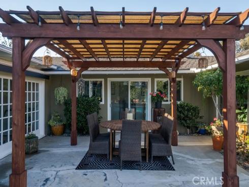 2011  Redberry  , North Tustin, CA