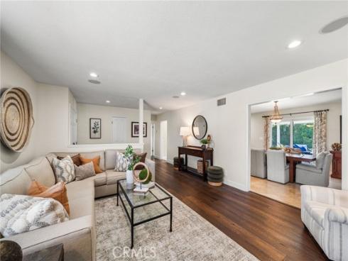 11572  Suburnas   Way, North Tustin, CA