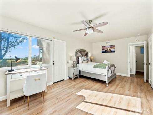 10961  Limetree  , North Tustin, CA