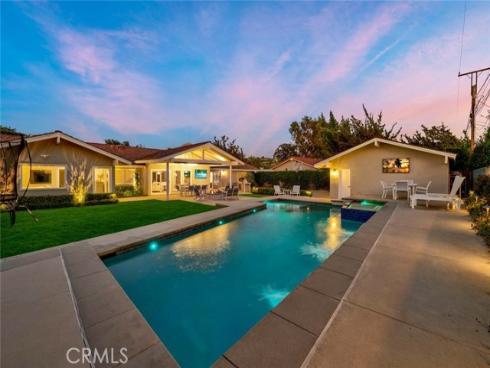 1016  Castlegate   Lane, North Tustin, CA