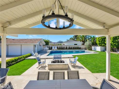 1016  Castlegate   Lane, North Tustin, CA