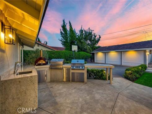 1016  Castlegate   Lane, North Tustin, CA