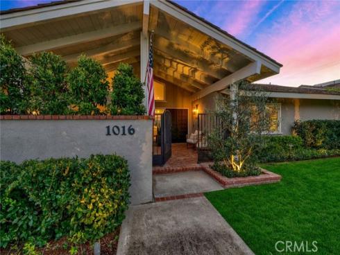 1016  Castlegate   Lane, North Tustin, CA