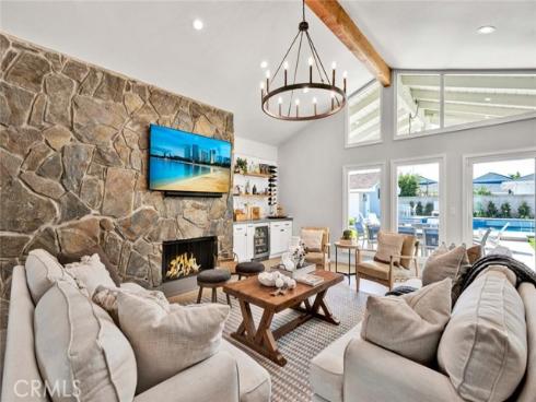 1016  Castlegate   Lane, North Tustin, CA