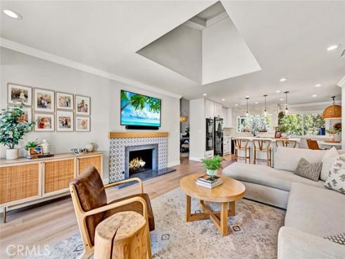 1016  Castlegate   Lane, North Tustin, CA