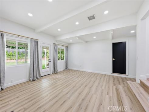 12811  Chaplet  , North Tustin, CA