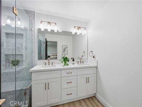 12811  Chaplet  , North Tustin, CA