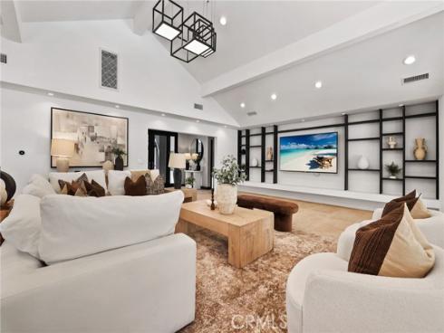 10372  Crawford Canyon   Road, North Tustin, CA