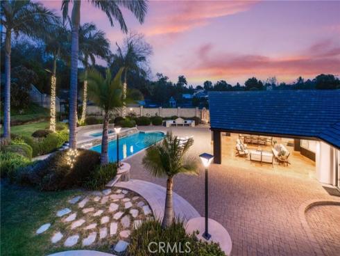 10372  Crawford Canyon   Road, North Tustin, CA