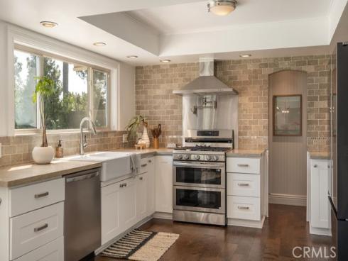 11042  Hunting Horn   Drive, North Tustin, CA