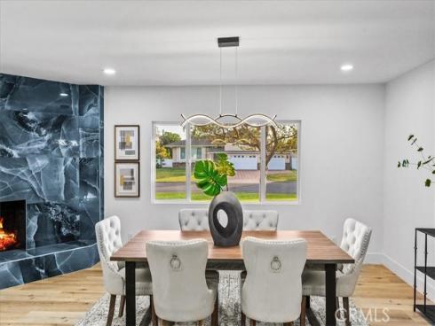 1271  Brittany Cross  , North Tustin, CA