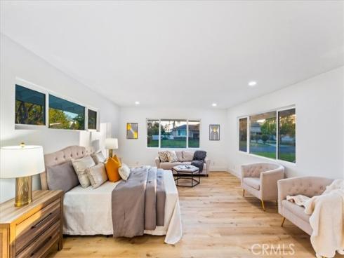 1271  Brittany Cross  , North Tustin, CA