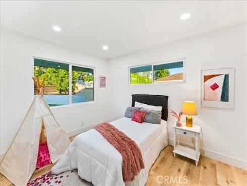 1271  Brittany Cross  , North Tustin, CA