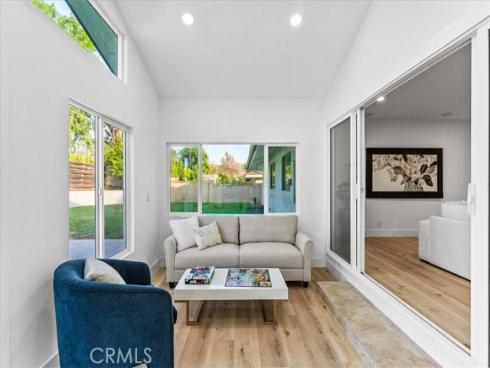 1271  Brittany Cross  , North Tustin, CA