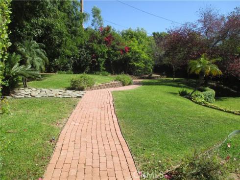 1532  Foothill   Boulevard, North Tustin, CA