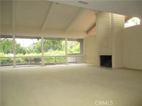 1532  Foothill   Boulevard, North Tustin, CA