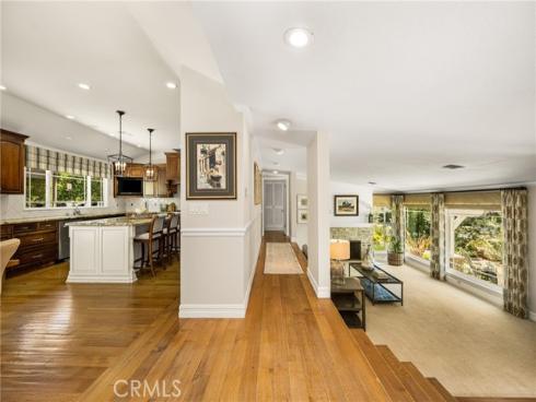 1201 Hyde Park , North Tustin, CA