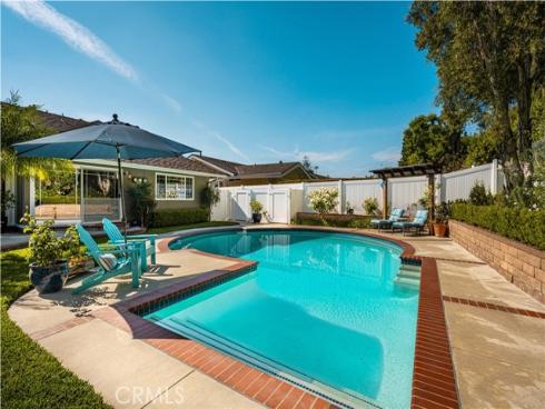 1201 Hyde Park , North Tustin, CA