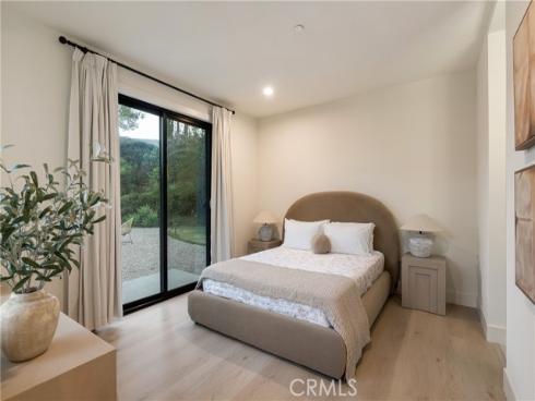 10141 Overhill Drive, North Tustin, CA