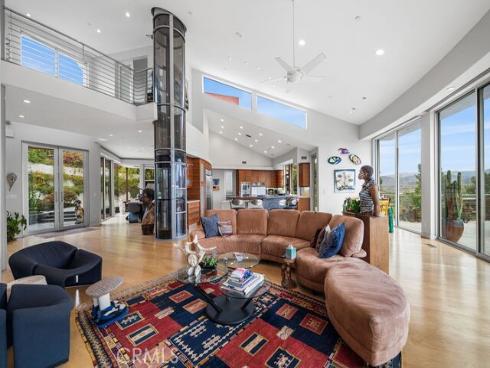 10182  Cowan Heights   Drive, North Tustin, CA