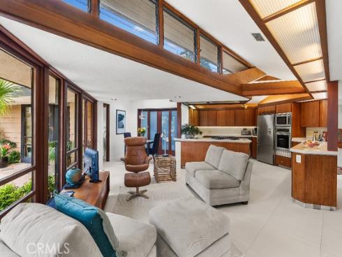 1501  Clearview   Lane, North Tustin, CA