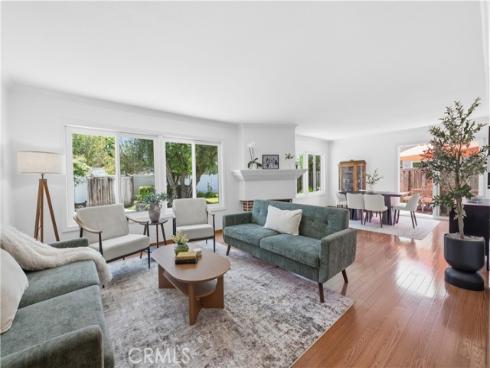 11192  Brunswick  , North Tustin, CA