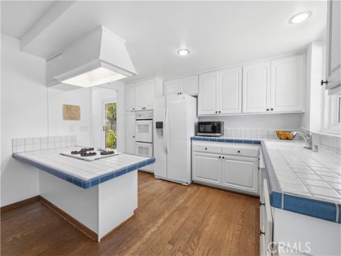 11192  Brunswick  , North Tustin, CA