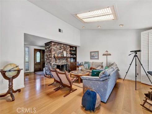 19882  Highcrest   Circle, North Tustin, CA