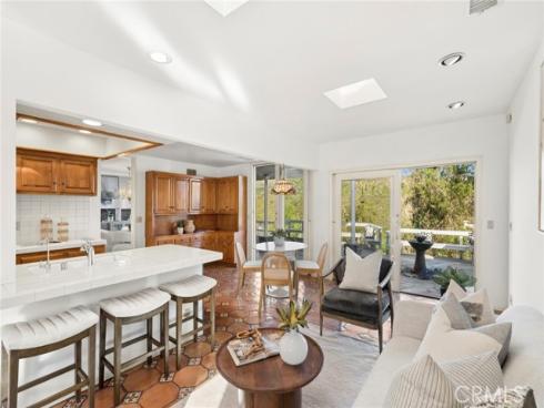 10392  Mira Vista  , North Tustin, CA