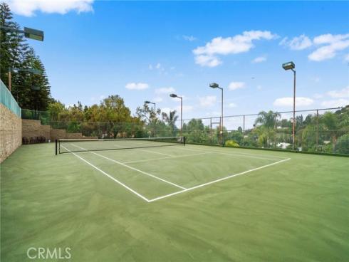 10696 Skyline Drive, North Tustin, CA