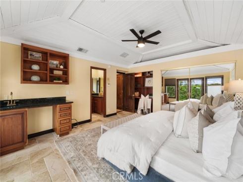10696 Skyline Drive, North Tustin, CA