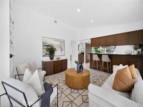 13132 Barrett Hill Circle, North Tustin, CA