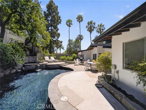 13132 Barrett Hill Circle, North Tustin, CA