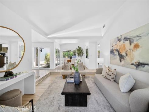 13132 Barrett Hill Circle, North Tustin, CA