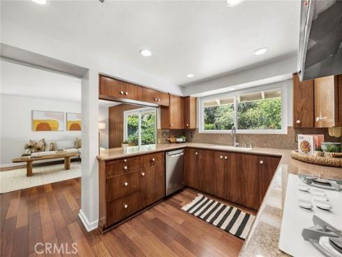 10505 Grove Oak , North Tustin, CA