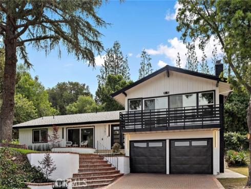 1341  Mumford  , North Tustin, CA